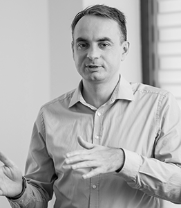 Piotr górzyński senior consultant